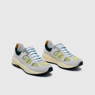 IraMira - Zapatilla vestir suela vibram color amarillo gris - tres cuartos